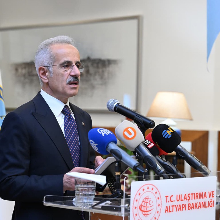 HAVALİMANI BAŞMÜDÜRLERİ ANKARA'DA TOPLANDI