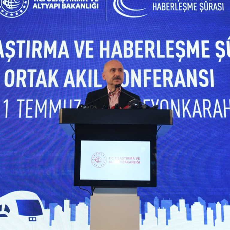 ULAŞTIRMA VE ALTYAPI BAKANI ADİL KARAİSMAİLOĞLU: “TÜM ULAŞIM MODLARI BİRER REFORM VE İNOVASYON ALANIDIR”