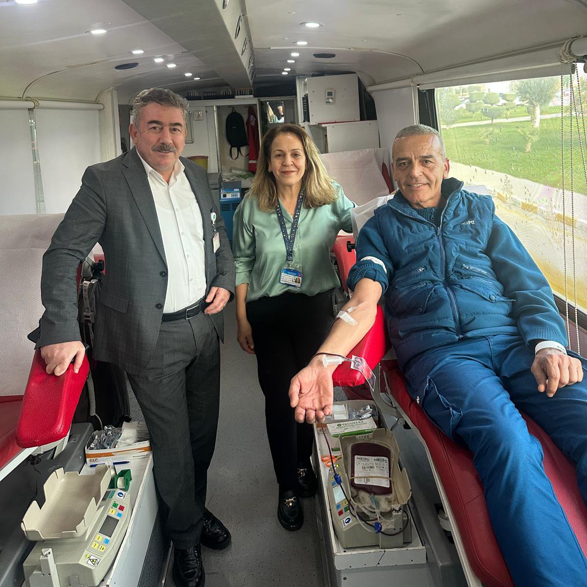 Balıkesir Koca Seyit Havalimanı’nda Kızılay Haftası’nda Kan Bağışı Etkinliği