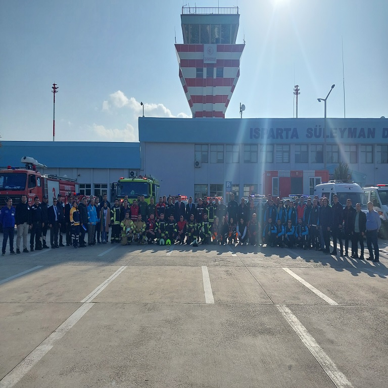 Havalimanımızda Tüm Kurum ve Kuruluşlarla Birlikte Geniş Katılımlı Acil Durum Tatbikatı Gerçekleştirildi
