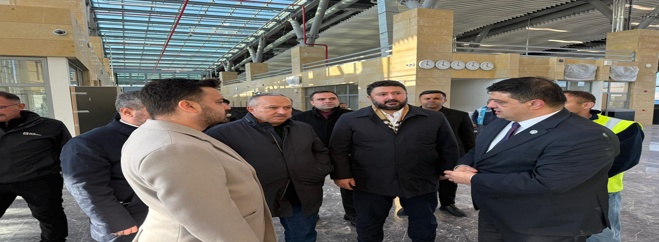 NEVŞEHİR VALİMİZ VE MİLLETVEKİLLERİMİZ İNŞASI DEVAM EDEN YENİ TERMİNAL BİNASINDA İNCELEMELERDE BULUNDU