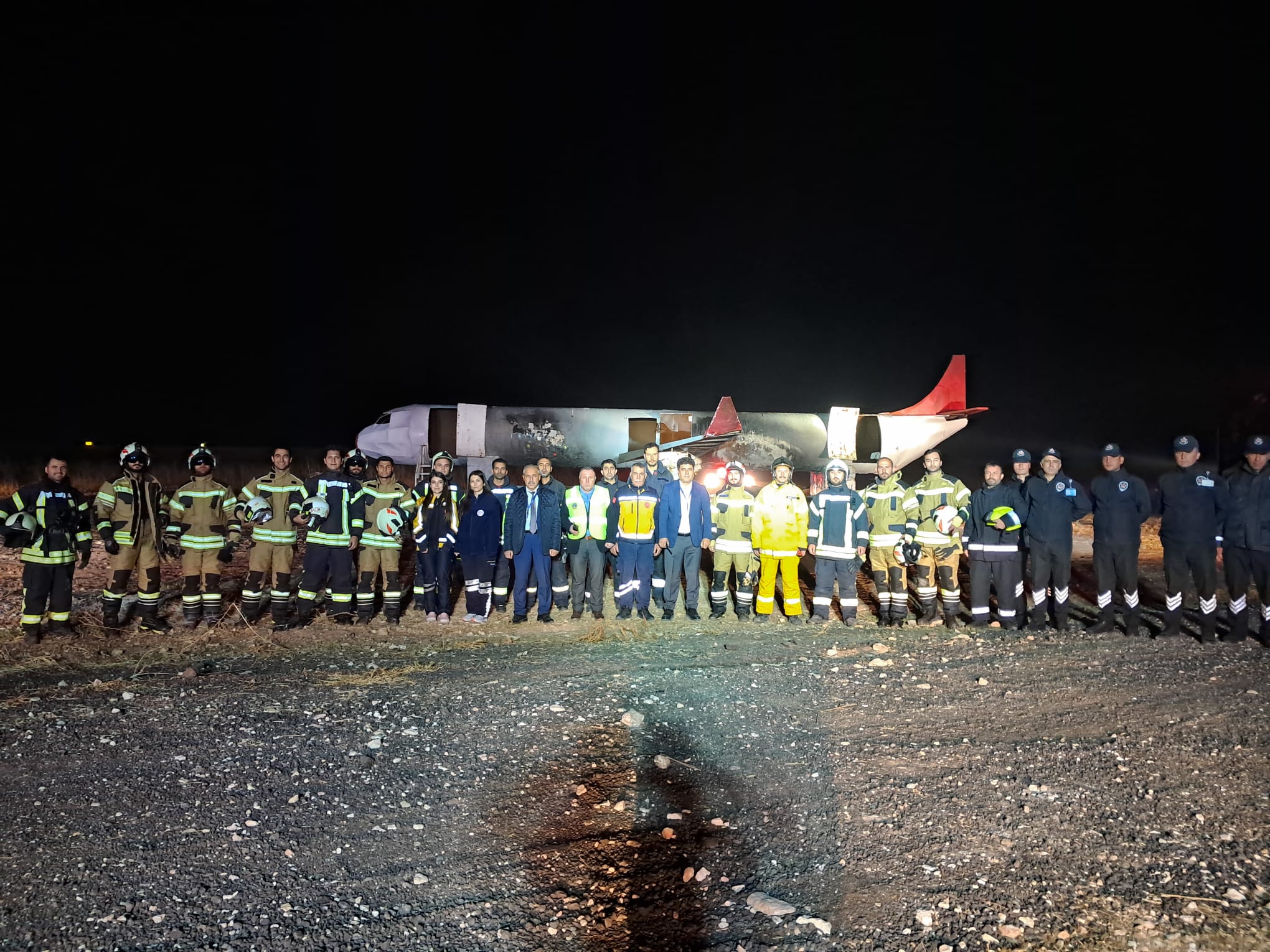 Havalimanımızda Güvenlik Memurları, ARFF Çalışanları, Sivil Havacılık Mekaniği Teknik Elemanları Günü Kutlandı.