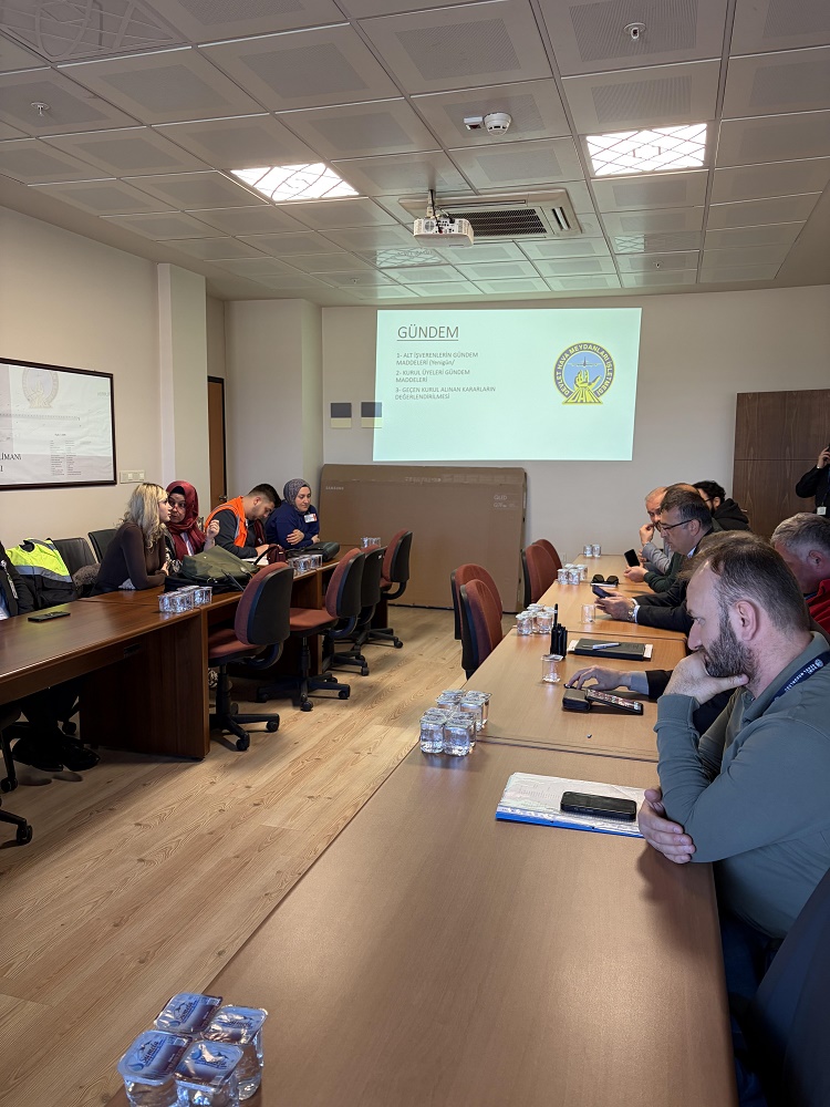 Trabzon Havalimanı Başmüdürlüğü İSG kurul toplantısı 09.04.2026 tarihinde Başmüdürlük toplantı salonunda gerçekleştirilmiştir. 