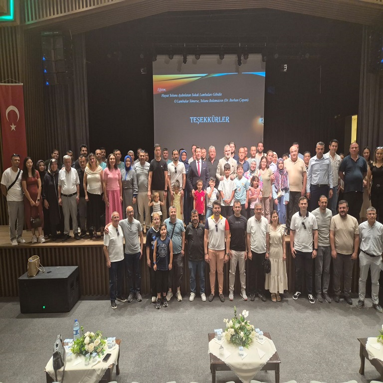 HAVALİMANI ÇALIŞANLARINA ve AİLELERİNE  KURUMSAL BAĞLILIK, ETKİLİ İLETİŞİM ve KAMUSAL ALANDA PROTOKOL KURALLARI EĞİTİMİ VERİLDİ