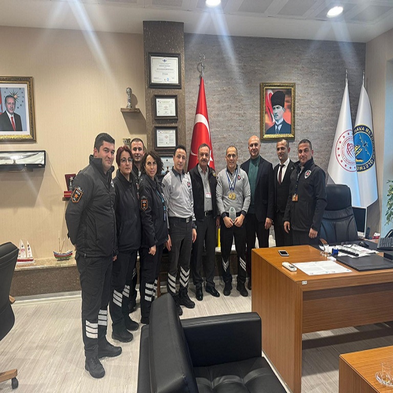 DHMİ SİNOP HAVALİMANI MÜDÜRLÜĞÜ ÖZEL GÜVENLİK GÖREVLİSİ ÇAĞDAŞ CANEL BALKAN ŞAMPİYONASINDA MADALYA KAZANDI