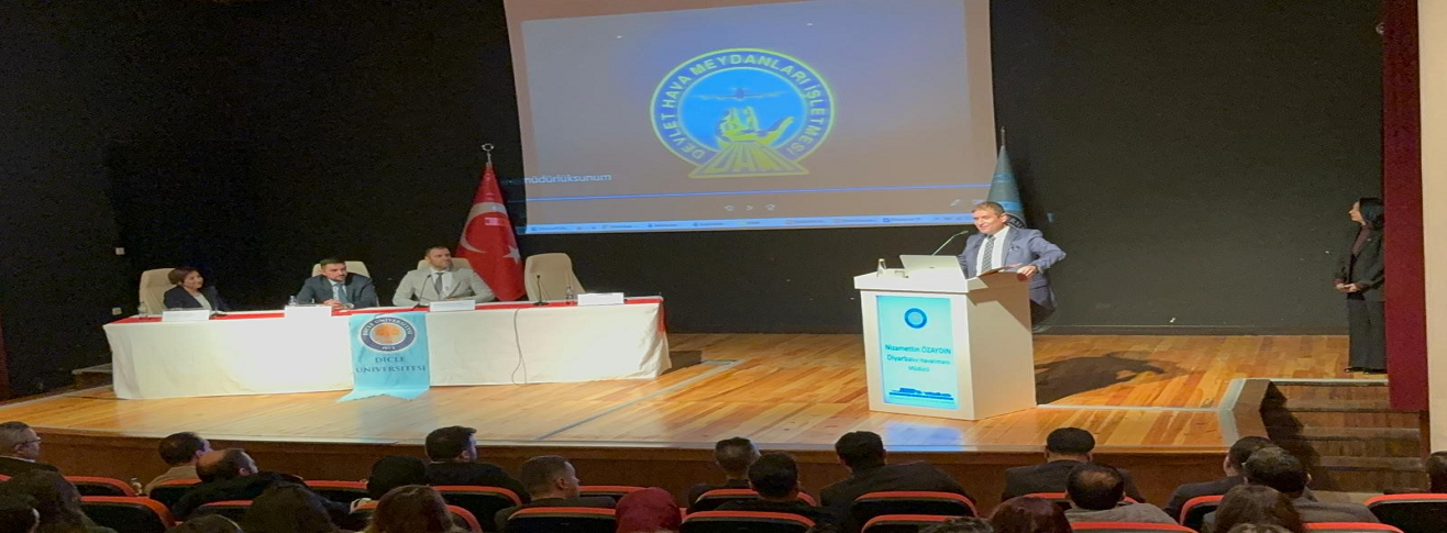 Havalimanı Müdürümüz Nizamettin ÖZAYDIN Dicle Üniversitesinde Düzenlenen "Havacılığın Dünü, Bugünü ve Yarını" Adlı Konferansta Öğretim Üyeleri ve Öğrencilerle Buluştu