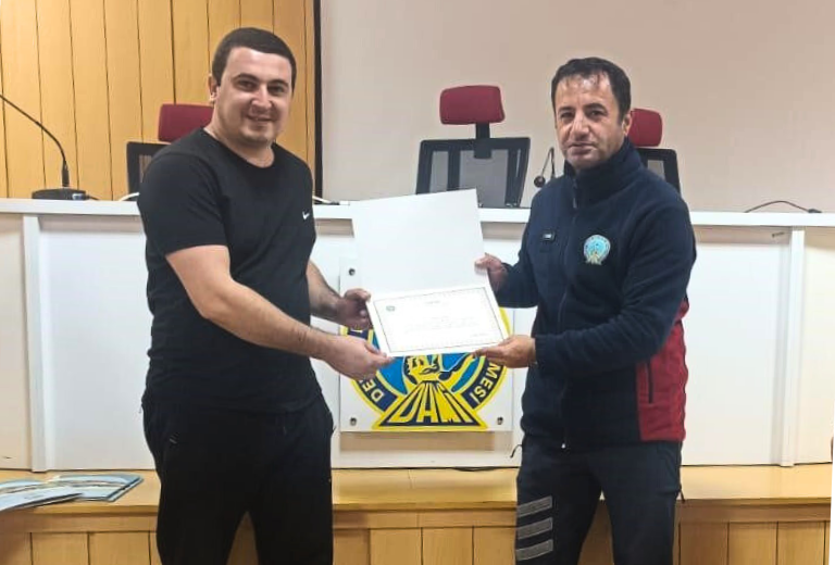 DHMİ HAVACILIK AKADEMİSİ'NDEN GÜRCİSTAN TİFLİS ve BATUM HAVALİMANI ARFF MEMURLARINA EĞİTİM VERİLDİ